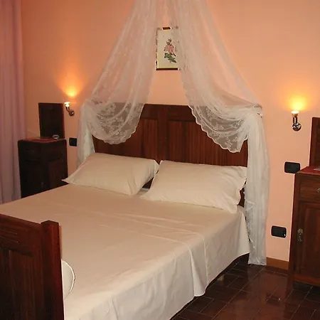 Velia Bed & Breakfast